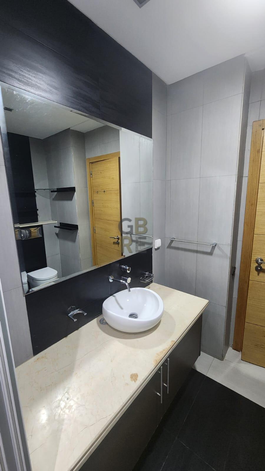 Bel appartement bien ensoleillé à vendre — 6